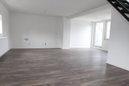 Ansprechende 3-Zimmer-Maisonette-Wohnung mit Balkon 3 zimmer