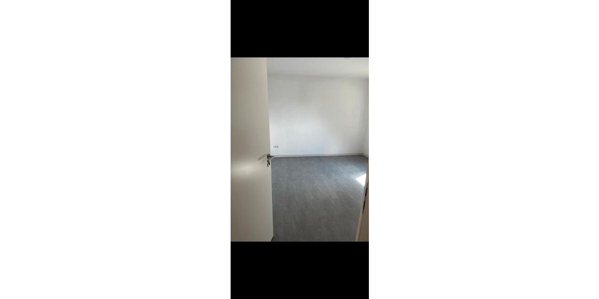 Wohnen auf Zeit Osnabrück Dodesheide - 11 Zimmer, 107 m&sup2;, 400&euro; | Angebot:25192902