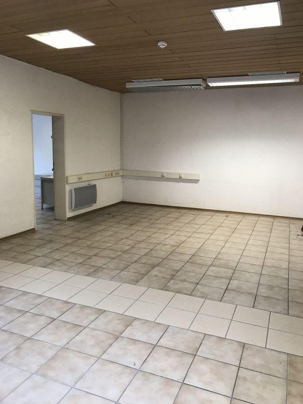 VB3720VH Helle Bürofläche in einem Gewerbeanwesen Neustadt a. d. Donau zimmer