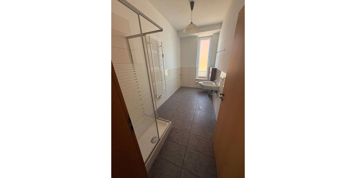 Etagenwohnung Malchin - 2 Zimmer, 71 m&sup2;, 426&euro; | Angebot:26426134