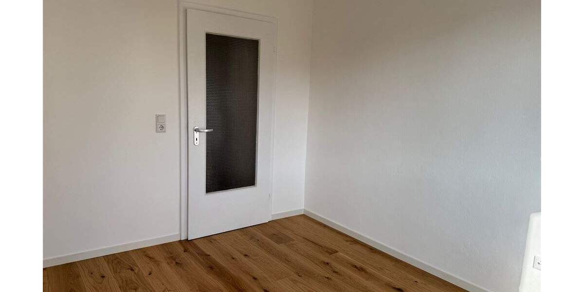 Doppelhaushälfte Landshut Achdorf - 6 Zimmer, 137 m&sup2;, 1.830&euro; | Angebot:25727535