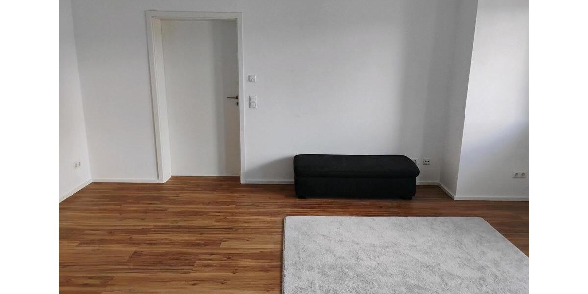 Etagenwohnung Burgwindheim - 4 Zimmer, 80 m&sup2;, 600&euro; | Angebot:25372494