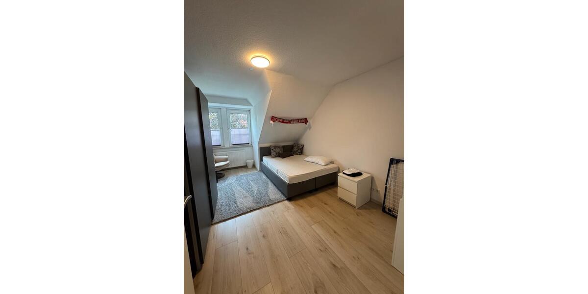 Dachgeschoßwohnung Hagen im Bremischen - 3 Zimmer, 75 m&sup2;, 660&euro; | Angebot:26702114