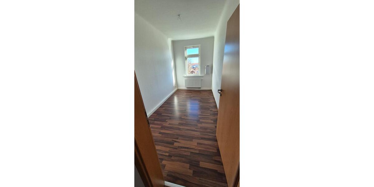 Erdgeschoßwohnung Gotha - 4 Zimmer, 67 m&sup2;, 480&euro; | Angebot:25975035