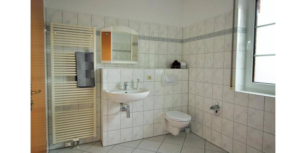 Wohnen auf Zeit Penzlin - 2 Zimmer, 70 m&sup2;, 665&euro; | Angebot:24691897