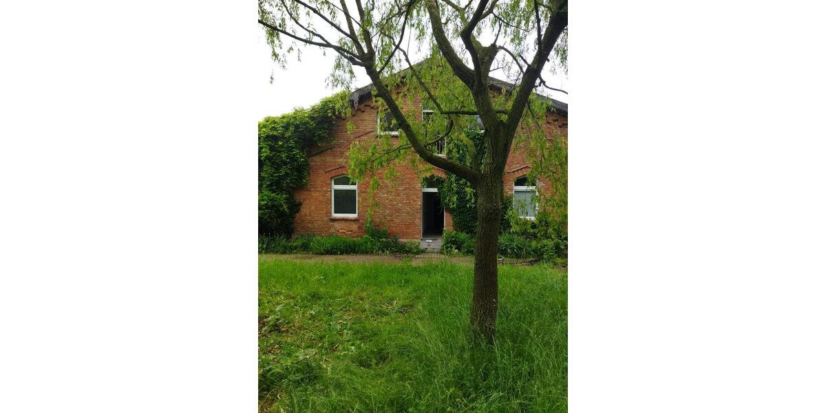 Dachgeschoßwohnung Lalendorf - 5 Zimmer, 45 m&sup2;, 400&euro; | Angebot:26322400