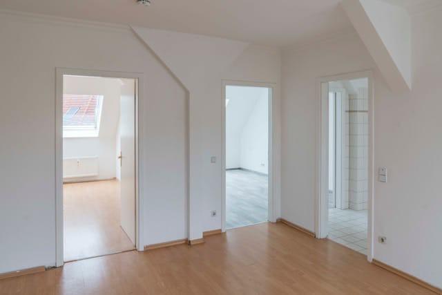 Etagenwohnung Thannhausen - 3 Zimmer, 70 m&sup2;, 720&euro; | Angebot:26636860