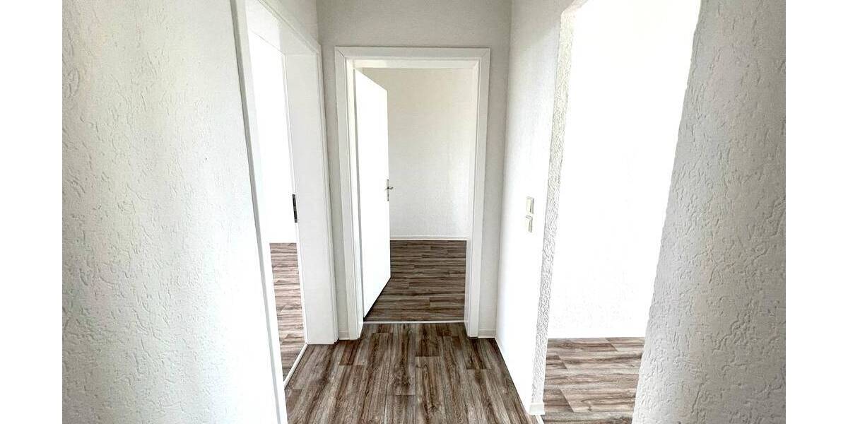 Etagenwohnung Tangerhütte - 3 Zimmer, 57 m&sup2;, 300&euro; | Angebot:24035592