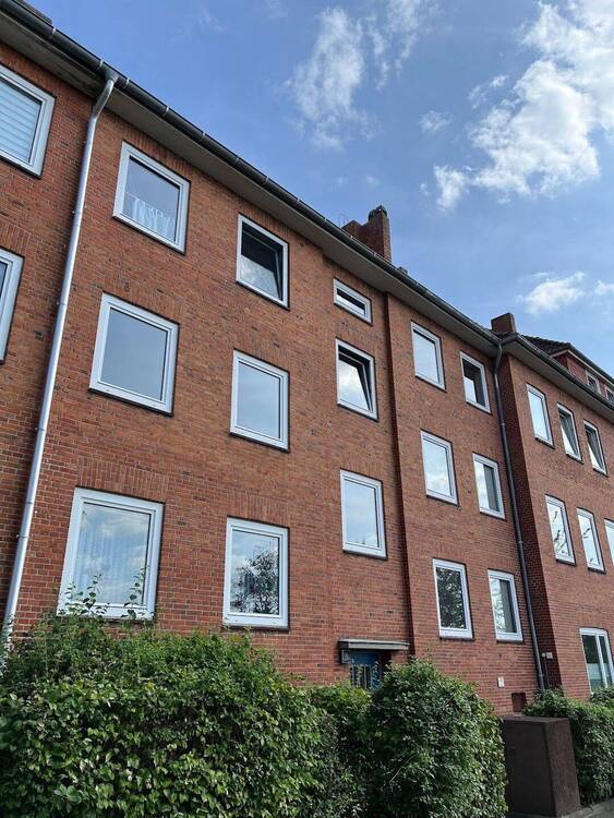 2,5 Zimmer für Selbstrenovierer in FH-Nähe frei! 3x Kaltmieten Gratis