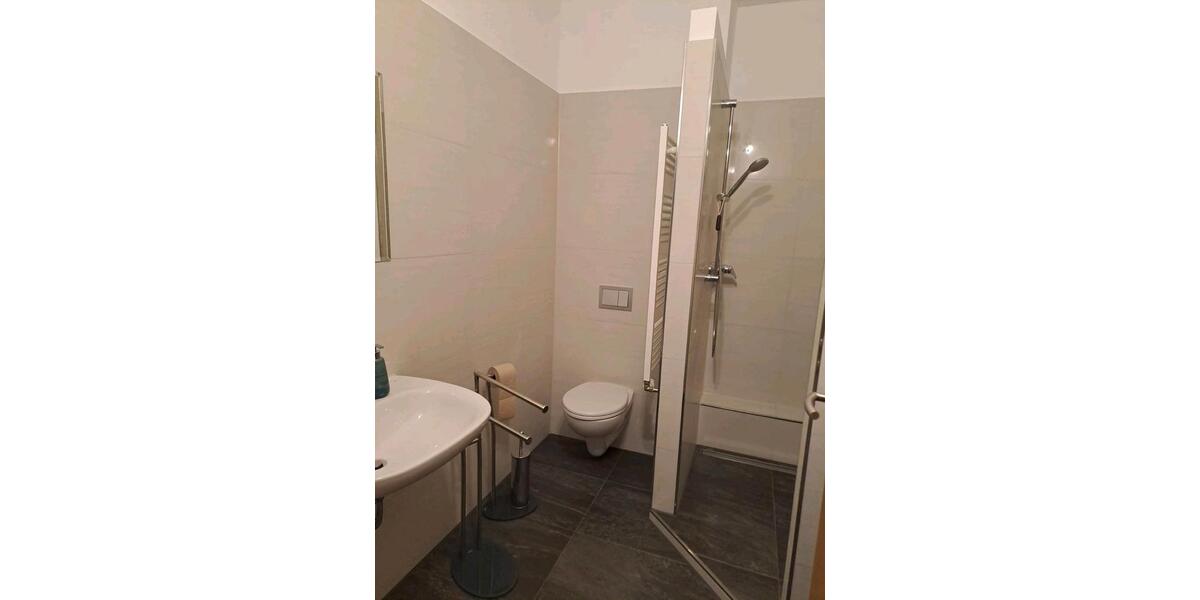 Reihenhaus Bayreuth Bernecker Straße / Insel / Riedelsberg - 5 Zimmer, 145 m&sup2;, 1.400&euro; | Angebot:25126416