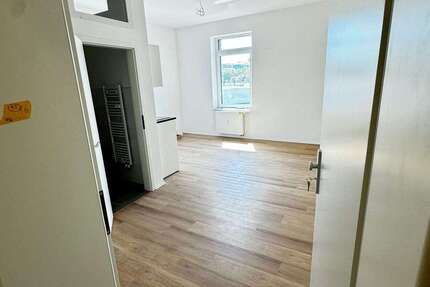Wohnung Würzburg Grombühl - 1 Zimmer, 26 m&sup2;, 690&euro; | Angebot:21181971