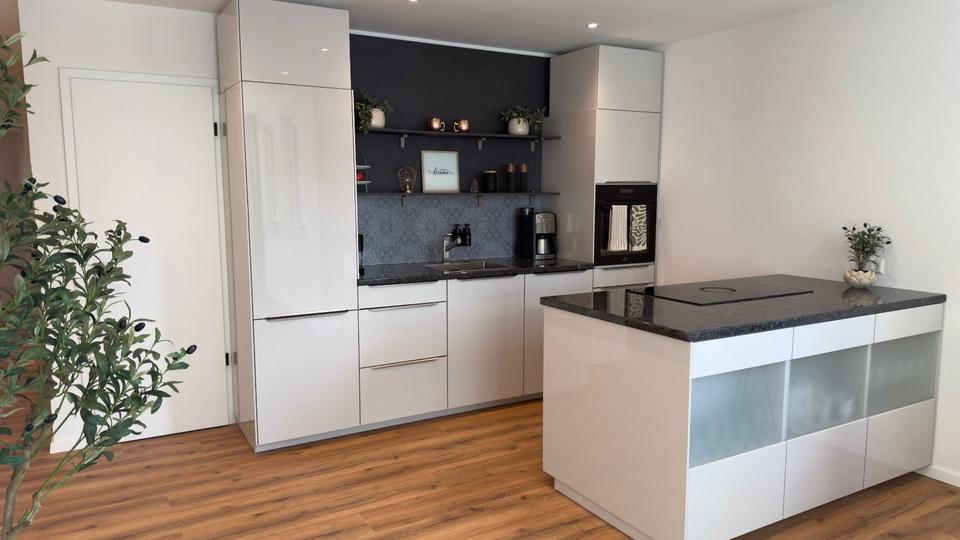 Erdgeschoßwohnung Friesenheim - 3.5 Zimmer, 114 m&sup2;, 1.510&euro; | Angebot:26253144