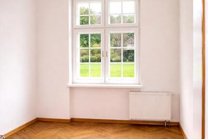 Wohnung Krölpa - 2 Zimmer, 62 m&sup2;, 360&euro; | Angebot:26040829