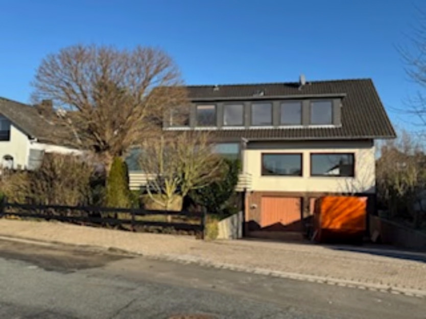 Fischbeck - Tolle 4-Zimmer-Wohnung in Zweifamilienhaus m. Garten