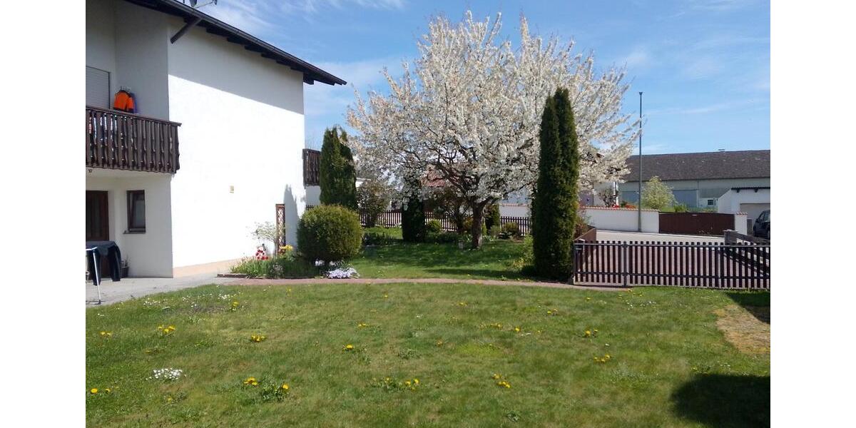 Terrassenwohnung Monheim - 4 Zimmer, 100 m&sup2;, 1.000&euro; | Angebot:26161545