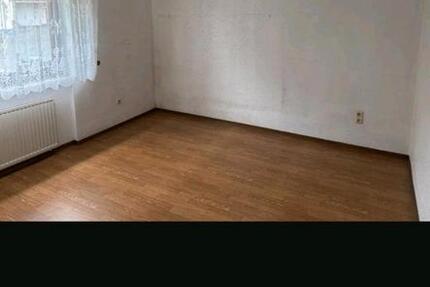 Wohnung Lage - 4 Zimmer, 110 m&sup2;, 1.200&euro; | Angebot:25174358