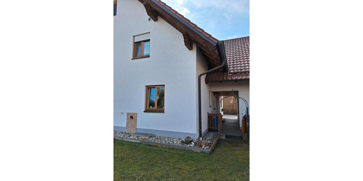 Dachgeschoßwohnung Merching - 1 Zimmer, 43 m&sup2;, 700&euro; | Angebot:25445187