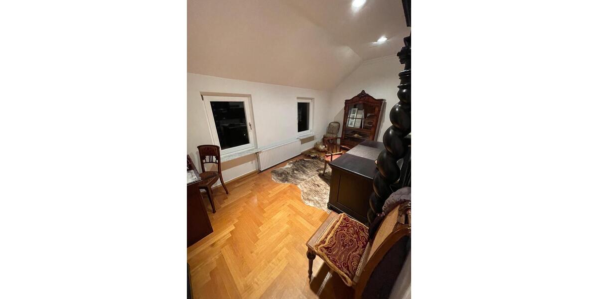 Hochparterre Oldenburg Dobbenviertel - 3 Zimmer, 100 m&sup2;, 2.300&euro; | Angebot:24446698