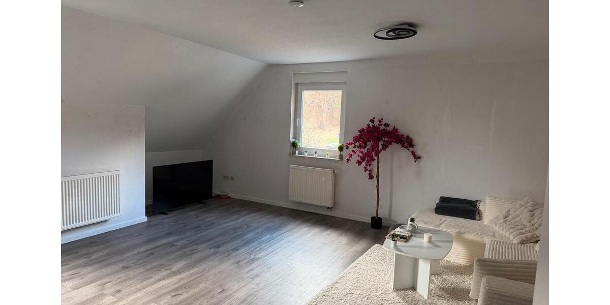 Etagenwohnung Uder - 4 Zimmer, 90 m&sup2;, 567&euro; | Angebot:25906019