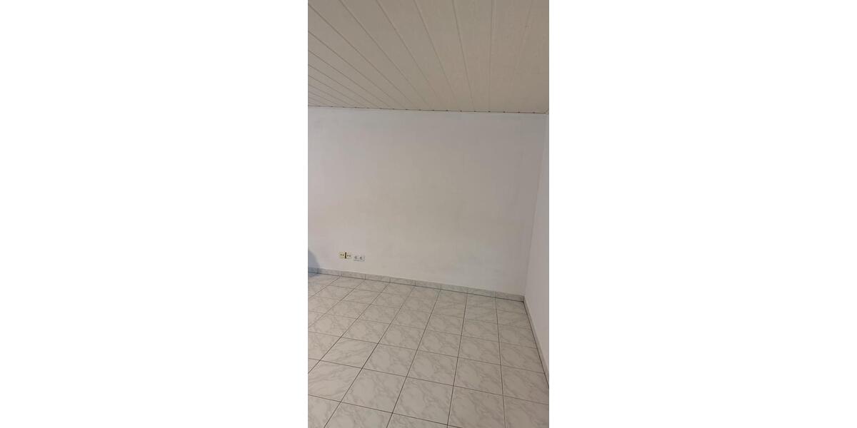 Etagenwohnung Alzey - 2 Zimmer, 45 m&sup2;, 350&euro; | Angebot:25223947