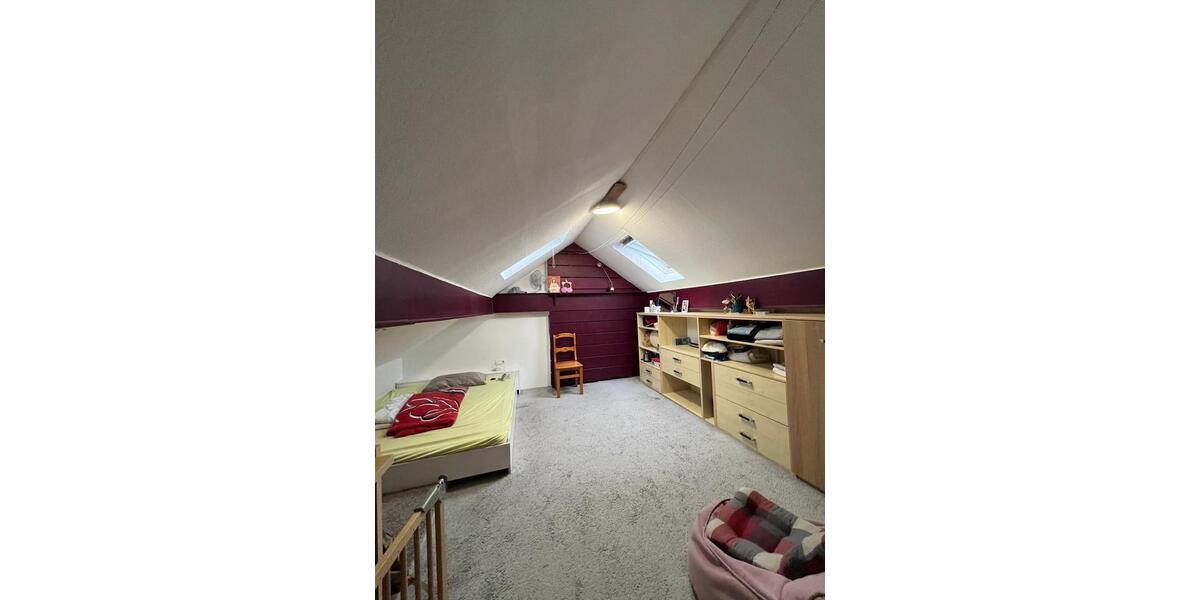 Etagenwohnung Bremen Burglesum - 5 Zimmer, 100 m&sup2;, 370&euro; | Angebot:25381742