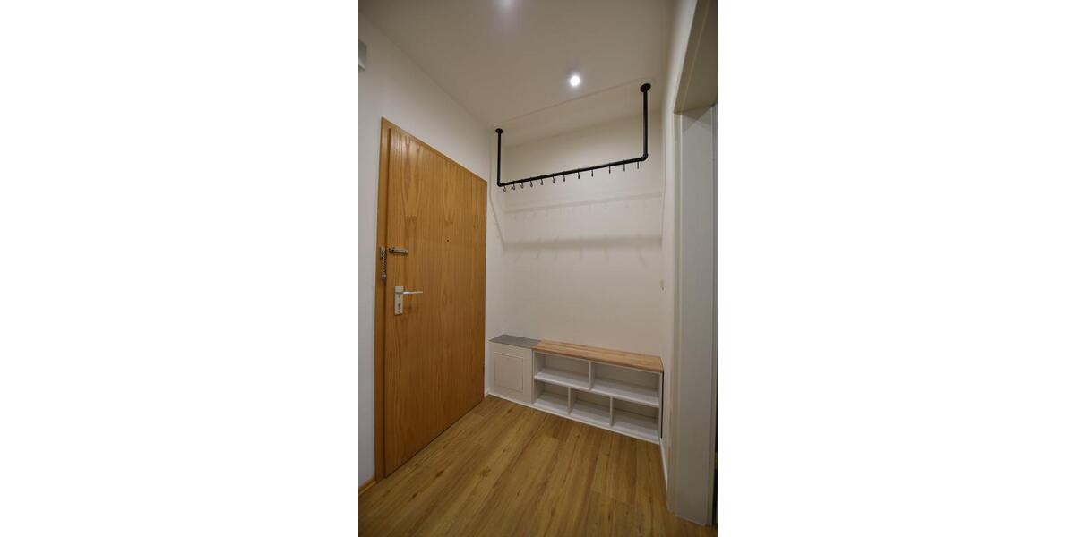 Teilmöblierte 2-Zimmer-Wohnung – Erstbezug nach Kernsanierung 2 zimmer