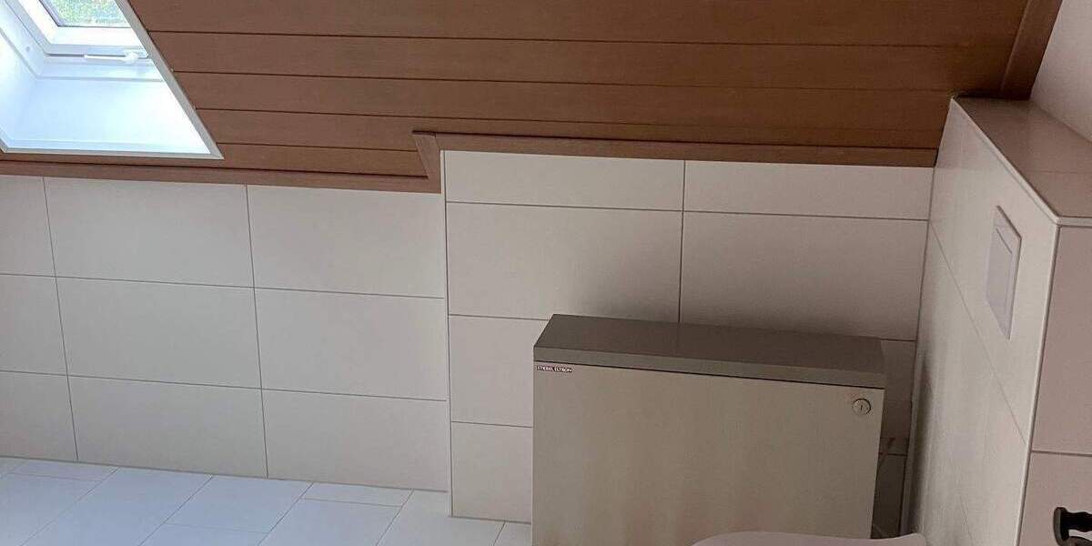 Etagenwohnung Erlangen Hüttendorf - 3 Zimmer, 85 m&sup2;, 850&euro; | Angebot:24632664