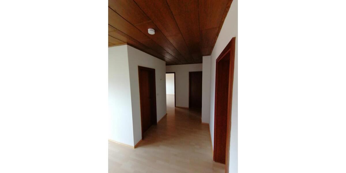 Etagenwohnung Sulzbach-Rosenberg Rosenberg - 3 Zimmer, 86 m&sup2;, 850&euro; | Angebot:25906781