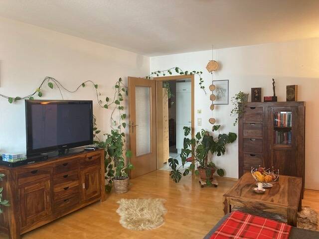 Etagenwohnung Straubing - 3 Zimmer, 84 m&sup2;, 690&euro; | Angebot:26187721