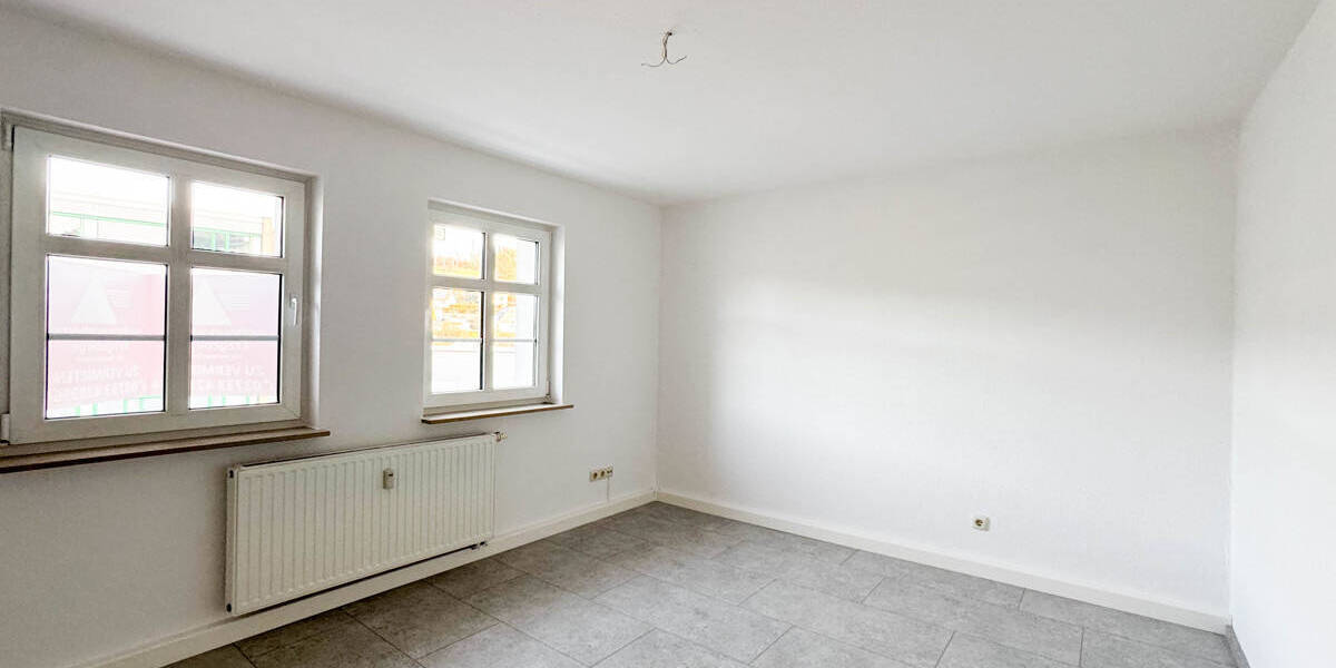 Großzügige, komplett sanierte 5-Raum-Wohnung mit zwei Bädern in Gornsdorf!! 5 zimmer