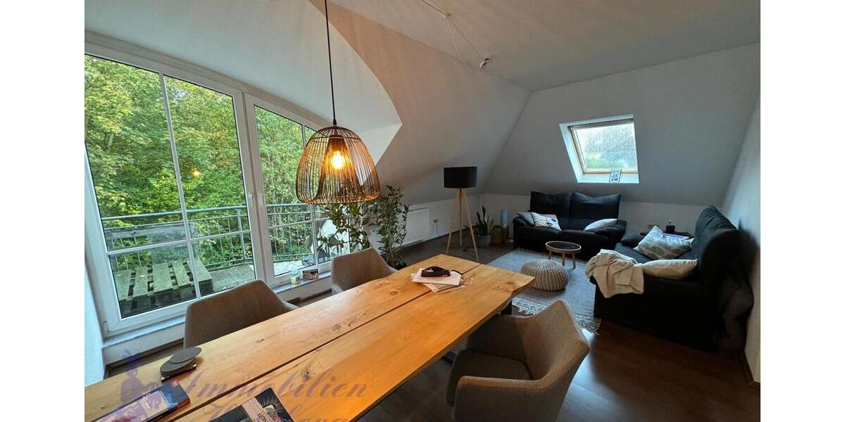 Dachgeschoßwohnung Detmold Hiddesen - 2 Zimmer, 53 m&sup2;, 480&euro; | Angebot:25252423