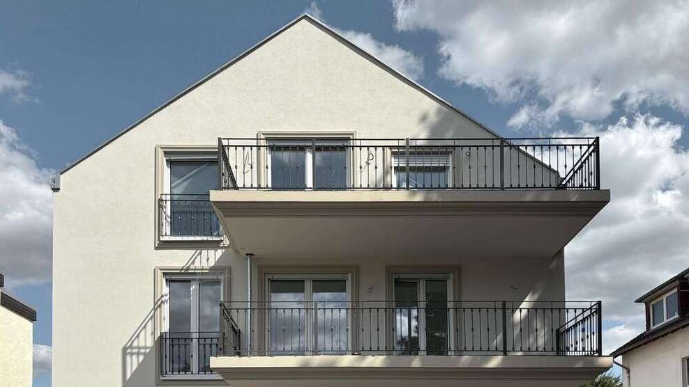 Wohnung zum Mieten in Offenbach am Main 1.757 € 103.33 m²