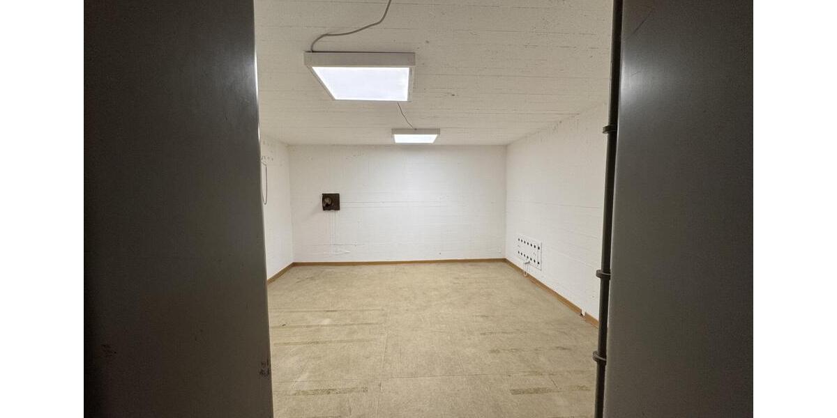 Gewerbeobjekt Kirchhain - 3.000&euro; | Angebot:26085011