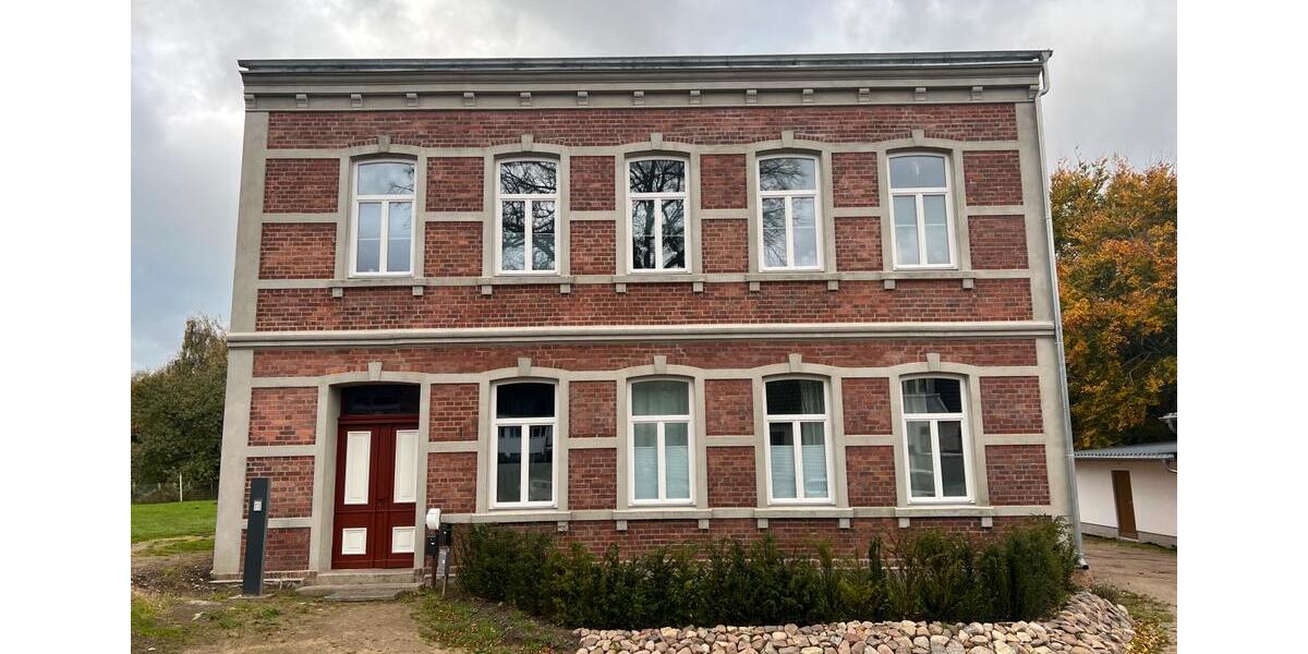 Dachgeschoßwohnung Putbus - 3 Zimmer, 104 m&sup2;, 1.250&euro; | Angebot:23246235