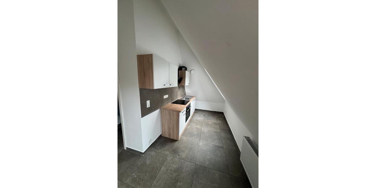 Dachgeschoßwohnung Oldenburg Kreyenbrück - 1 Zimmer, 34 m&sup2;, 550&euro; | Angebot:26675228