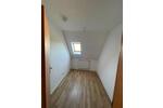 Dachgeschoßwohnung Taura - 4 Zimmer, 72 m&sup2;, 370&euro; | Angebot:26613476