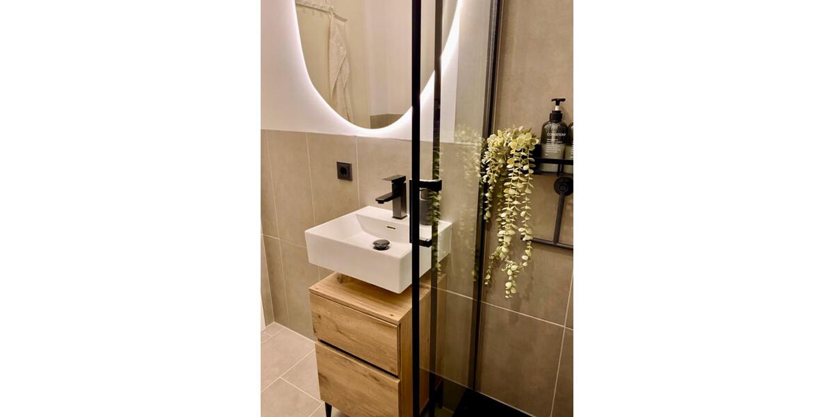 Wohnen auf Zeit Chemnitz Kapellenberg - 1 Zimmer, 35 m&sup2;, 890&euro; | Angebot:26611515