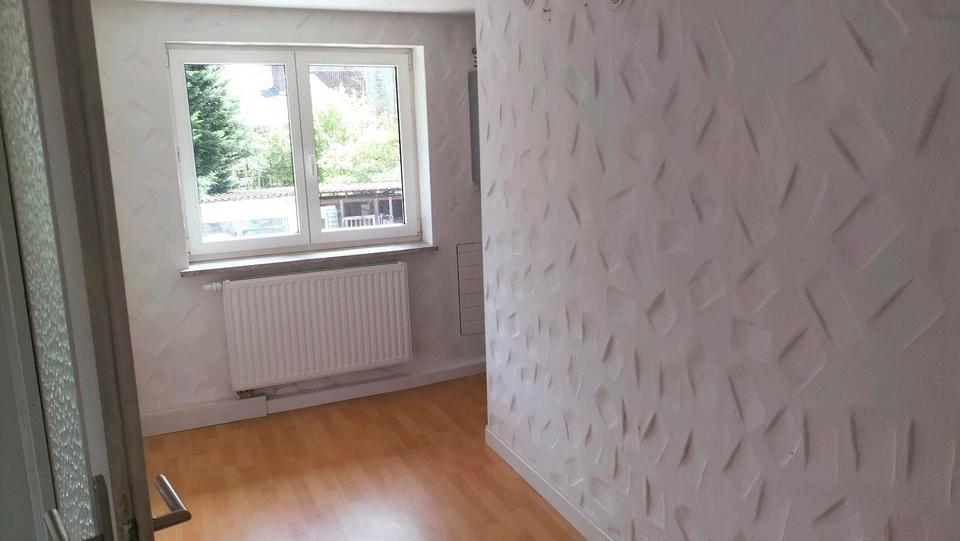Etagenwohnung Großheirath - 5 Zimmer, 95 m&sup2;, 750&euro; | Angebot:26387117