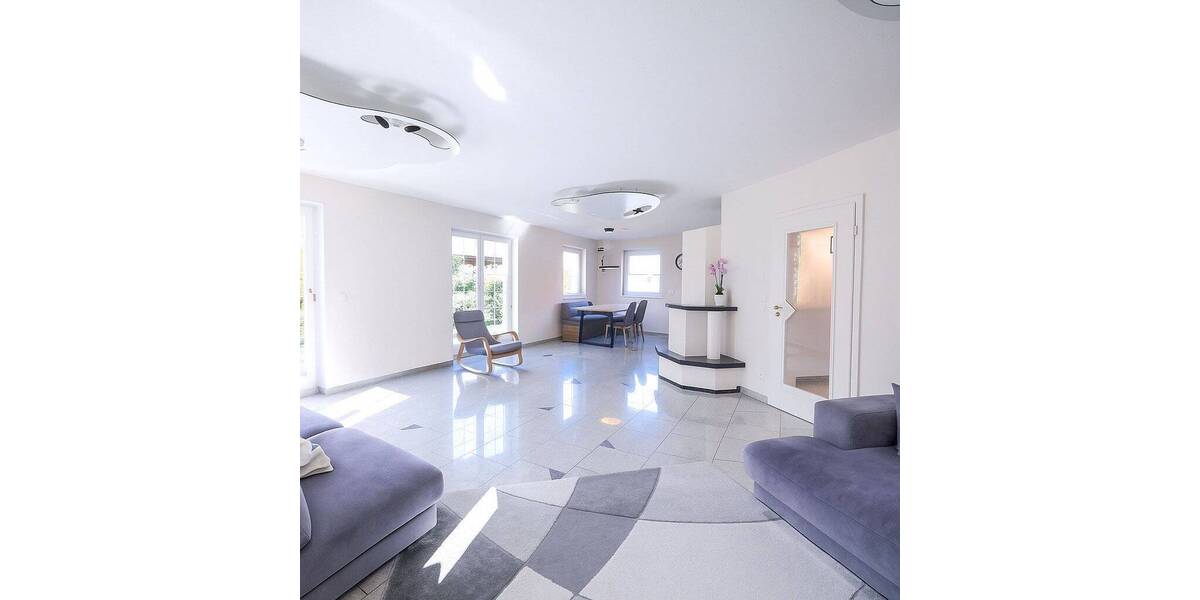 Einfamilienhaus Mammendorf - 9 Zimmer, 272 m&sup2;, 3.490&euro; | Angebot:23964807