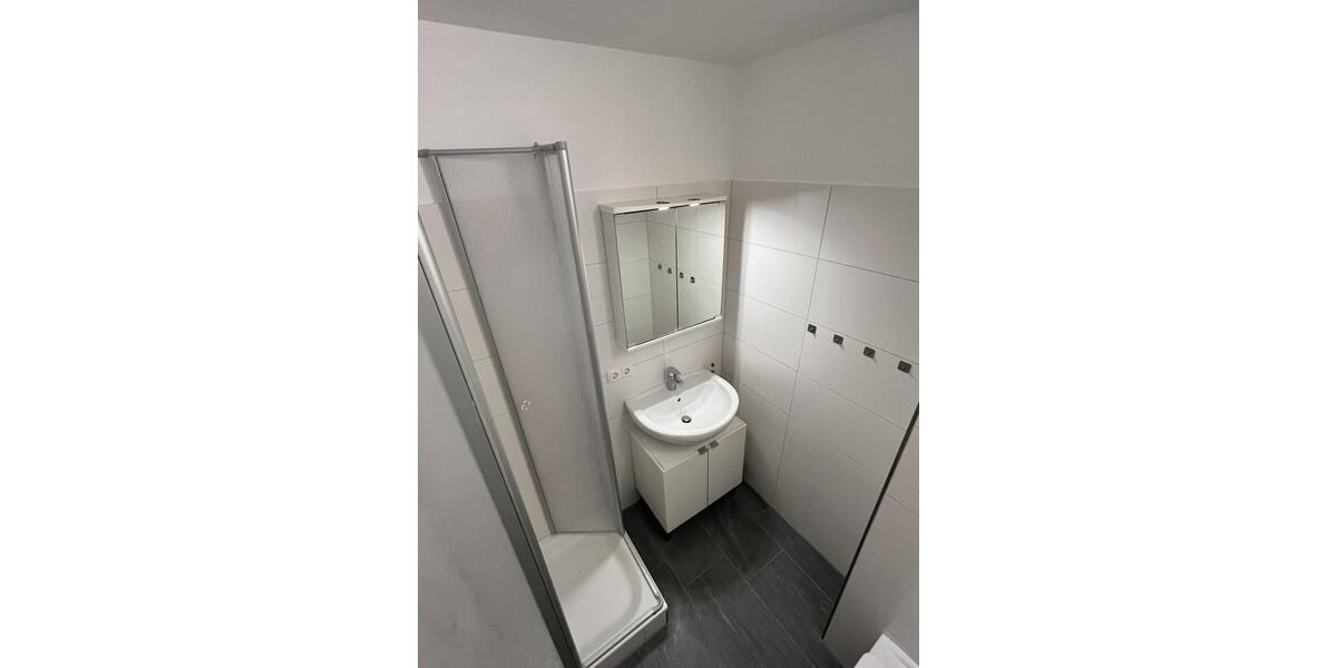Wohnen auf Zeit Garrel - 4 Zimmer, 83 m&sup2;, 450&euro; | Angebot:25963664