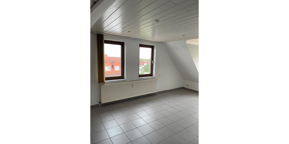 Erdgeschoßwohnung Rosbach vor der Höhe - 1 Zimmer, 40 m&sup2;, 600&euro; | Angebot:26120542