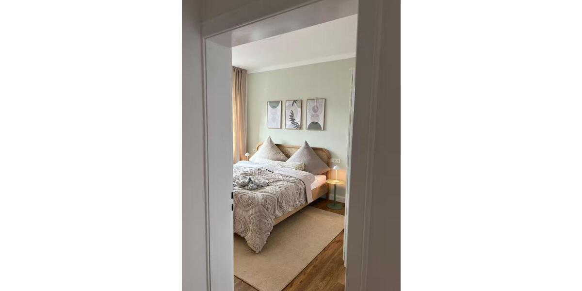 Etagenwohnung Meersburg - 2 Zimmer, 49 m&sup2;, 800&euro; | Angebot:26266019