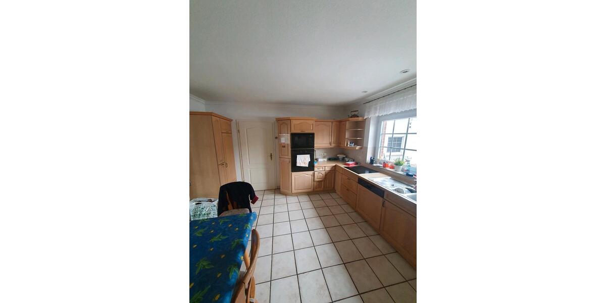 Doppelhaushälfte Lehrte - 4 Zimmer, 190 m&sup2;, 1.700&euro; | Angebot:24834094