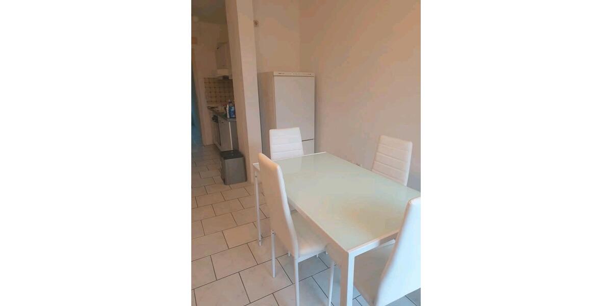 Dachgeschoßwohnung Bad Griesbach im Rottal - 4 Zimmer, 90 m&sup2;, 700&euro; | Angebot:26626300