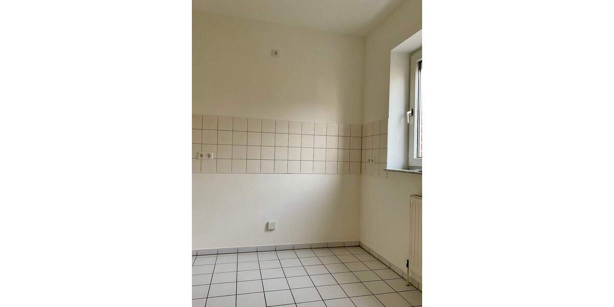 Etagenwohnung Troisdorf Sieglar - 3 Zimmer, 82 m&sup2;, 869&euro; | Angebot:25154998