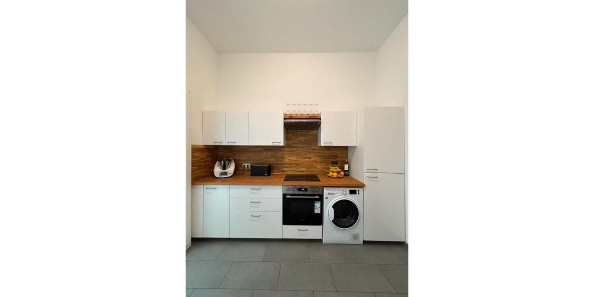Erdgeschoßwohnung Wiesbaden - 3 Zimmer, 80 m&sup2;, 1.750&euro; | Angebot:25636460