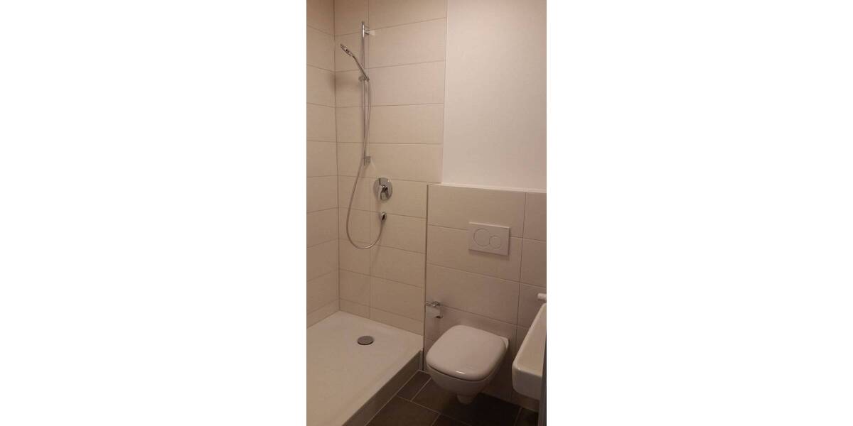 Etagenwohnung Vaihingen an der Enz - 5 Zimmer, 182 m&sup2;, 1.600&euro; | Angebot:26127687