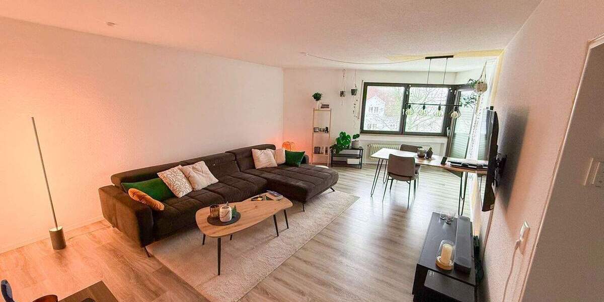 Etagenwohnung Tirschenreuth - 3 Zimmer, 87 m&sup2;, 660&euro; | Angebot:24855736