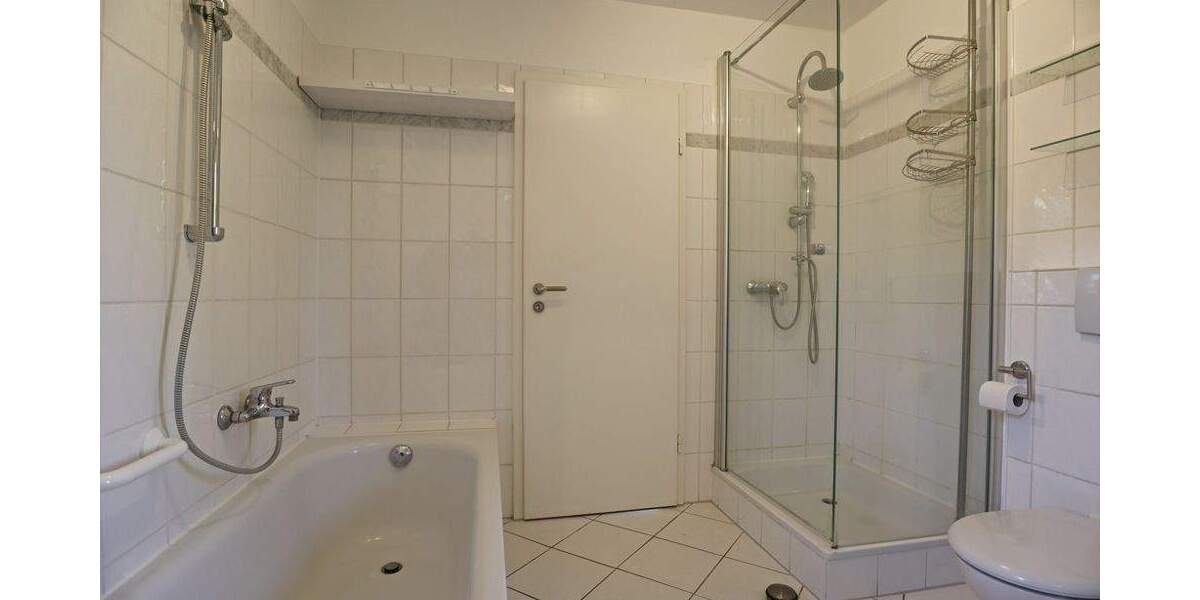 Etagenwohnung Rellingen - 3 Zimmer, 73 m&sup2;, 1.100&euro; | Angebot:25815037