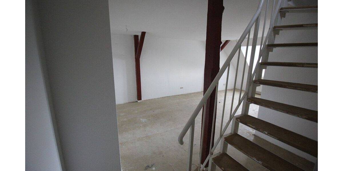 Etagenwohnung Schwerin Weststadt - 2 Zimmer, 48 m&sup2;, 400&euro; | Angebot:26843910